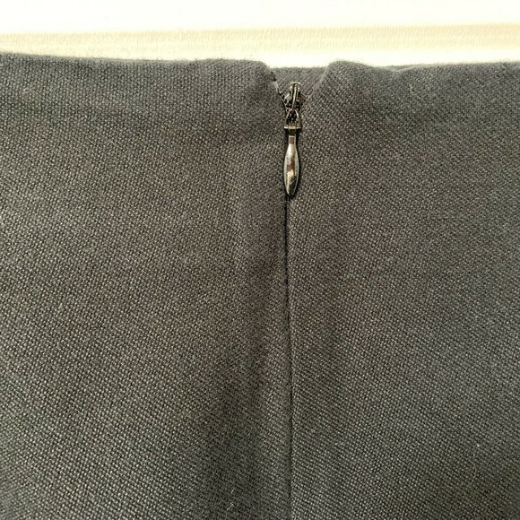 Banana Republic Women Skirt Size 4 Black Mini Zip Up Back Slip - Picture 4 of 8